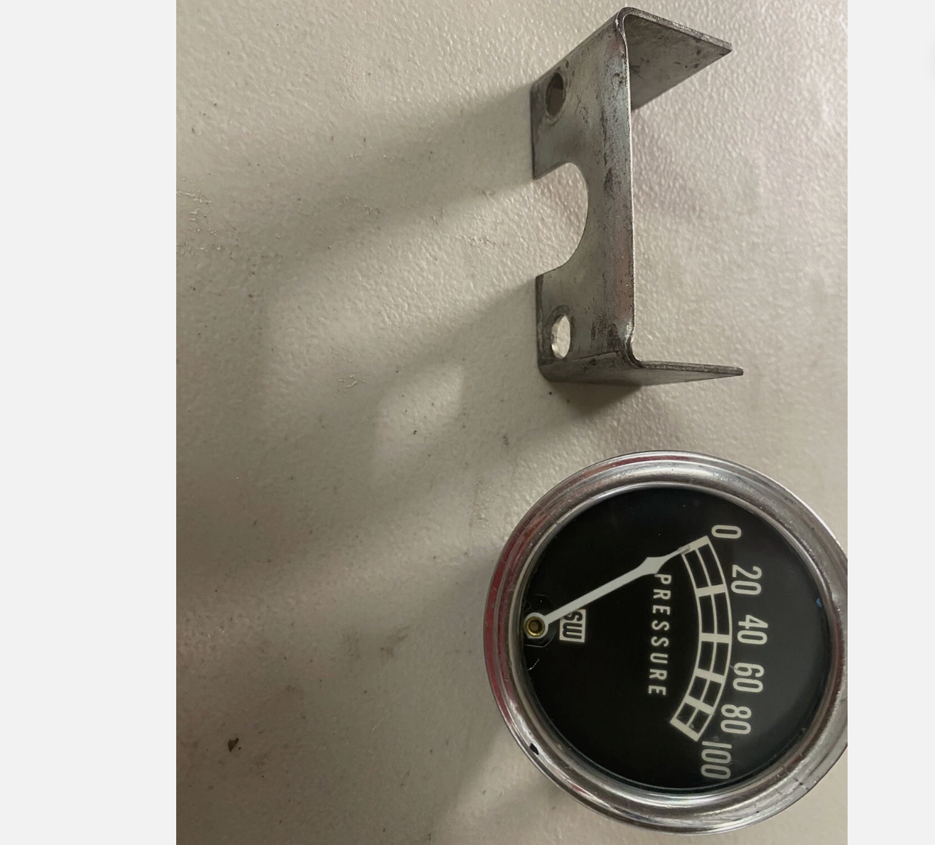 Vintage Stewart Warner Oil Pressure Gauge SW 100 lbs