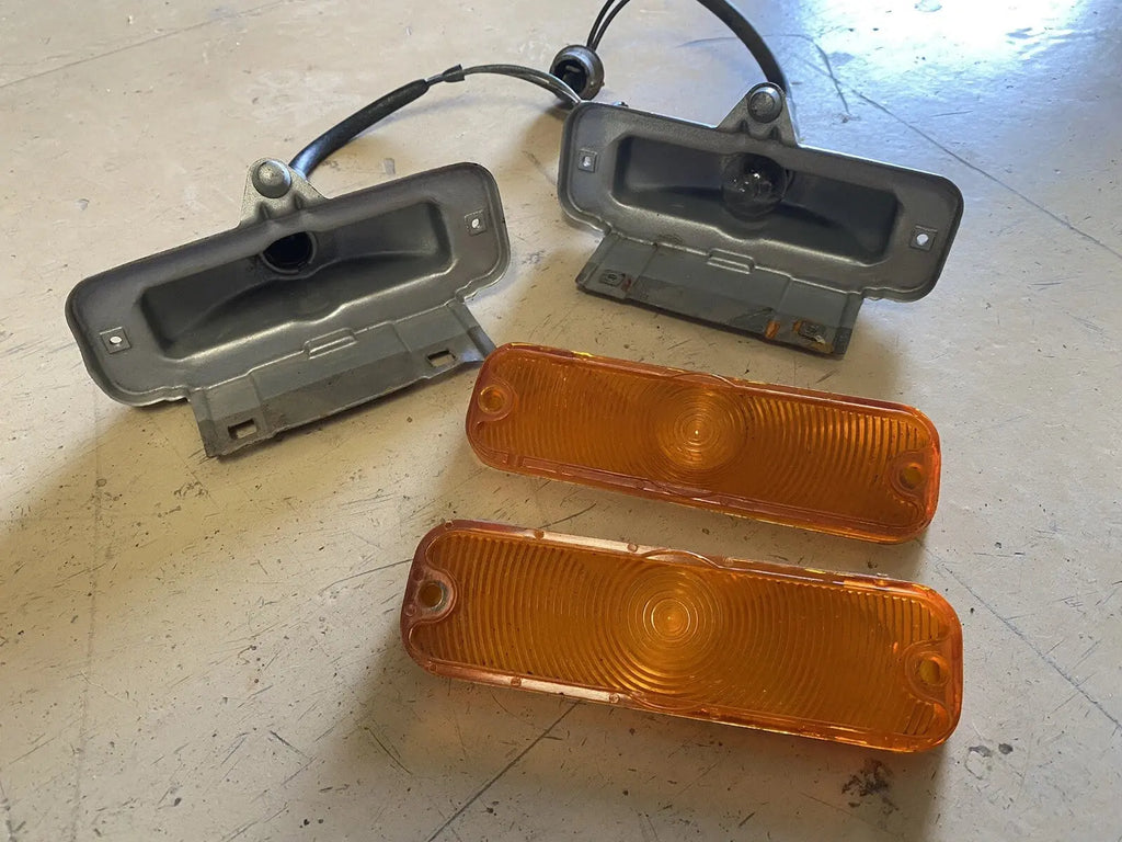 1958-59 Chevy Truck Original Front Park light And Turn Single. DAVES CLASSIC TRUCK PARTS